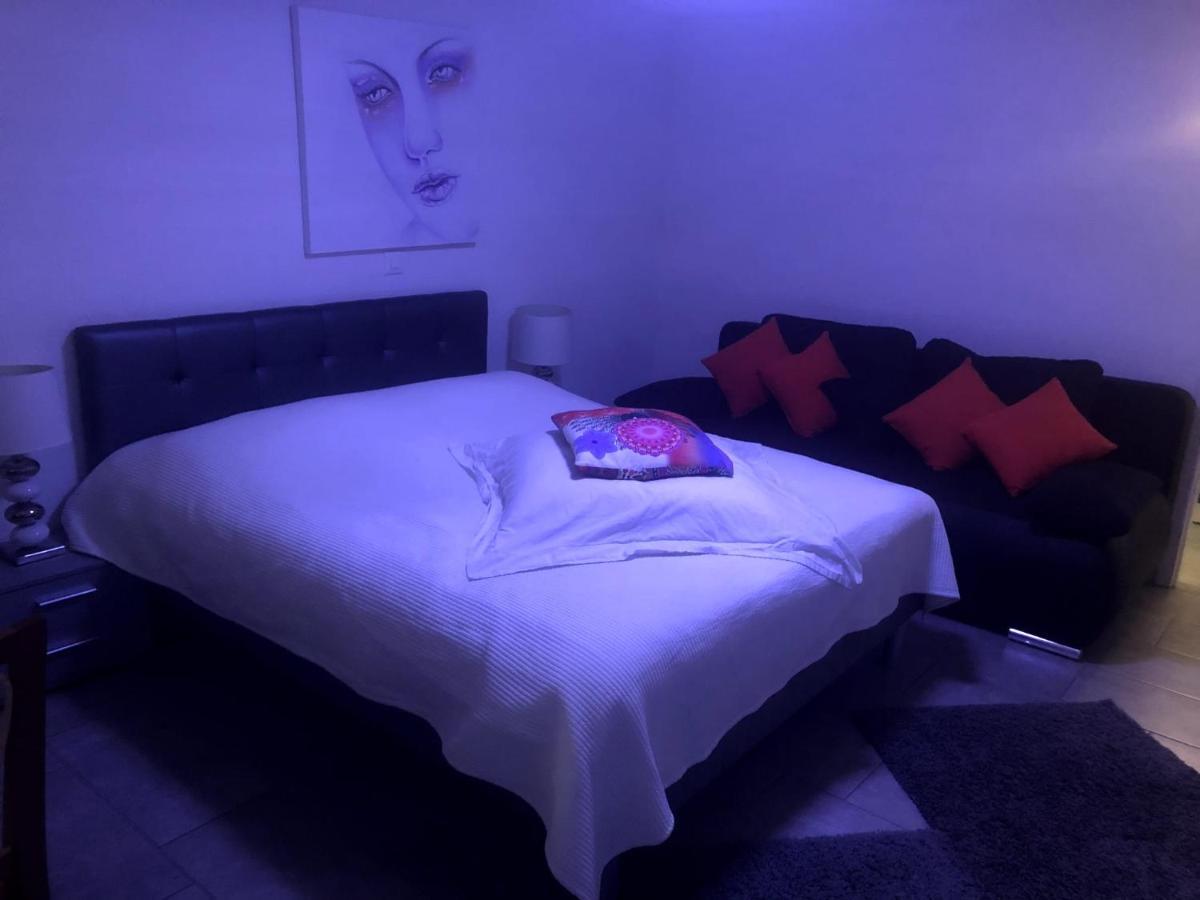 Hotel Amelia Port-Valais Esterno foto