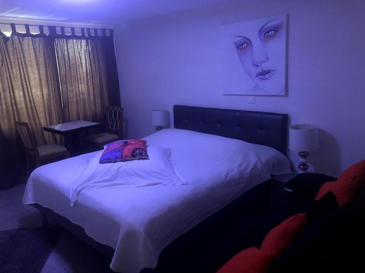 Hotel Amelia Port-Valais Esterno foto